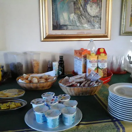 Guest house Valverde Di Naitana Rita 2*